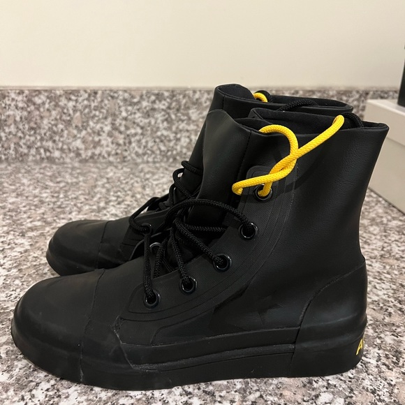 Too big for me - Picture 2 of 5